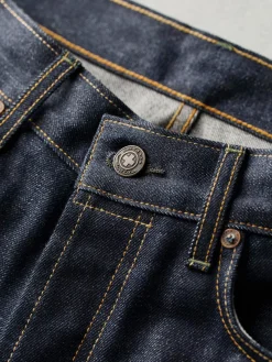 Imogene + Willie Denim*barton indigo rigid