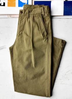 Imogene + Willie Pants & Shorts*campbell pleated chino in field tan