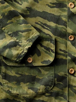 Women Imogene + Willie Jackets*fatigue jacket in brushstroke camo