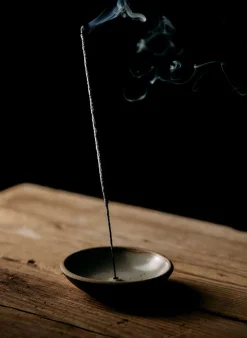 Imogene + Willie Scent*hand-thrown incense holder
