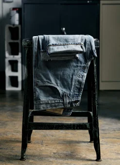Imogene + Willie Denim*lewis windsor