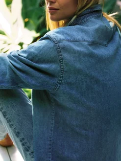Women Imogene + Willie Shirts*mcfly washed pearl snap
