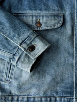 Women Imogene + Willie Jackets*quilt lined washed denim chore coat