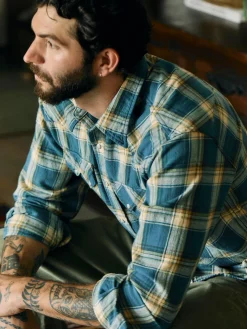 Imogene + Willie Shirts*sawtooth pearl snap in fairfax