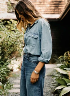 Women Imogene + Willie Shirts*sierra chambray shirt