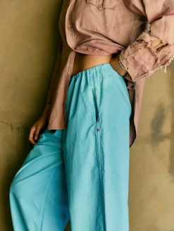 Women Imogene + Willie Pants & Shorts*the lounge pant in aqua poplin