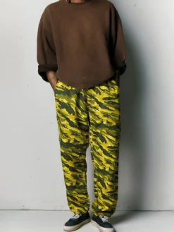 Imogene + Willie Pants & Shorts*the lounge pant in brushstroke camo