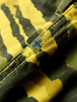 Imogene + Willie Pants & Shorts*the lounge pant in brushstroke camo