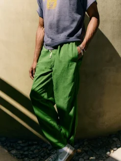 Imogene + Willie Pants & Shorts*the lounge pant in fern green