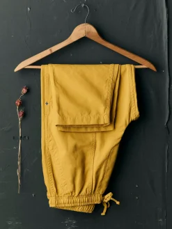 Imogene + Willie Pants & Shorts*the ventura chore pant in chartreuse