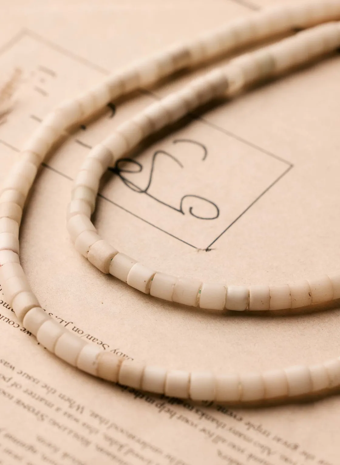 Women Imogene + Willie Jewelry|Accessories*vintage white trade bead necklace